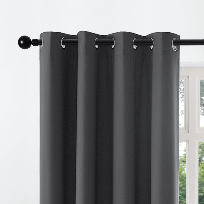 Deconovo Lot de 2 Rideaux à OEillets 100% Occultants et Thermo-Isolants Simples